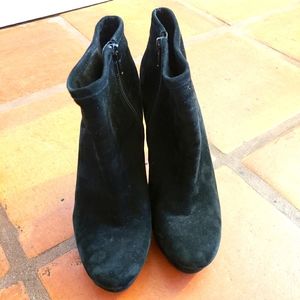 Gianni Bini Black Platform Bootie